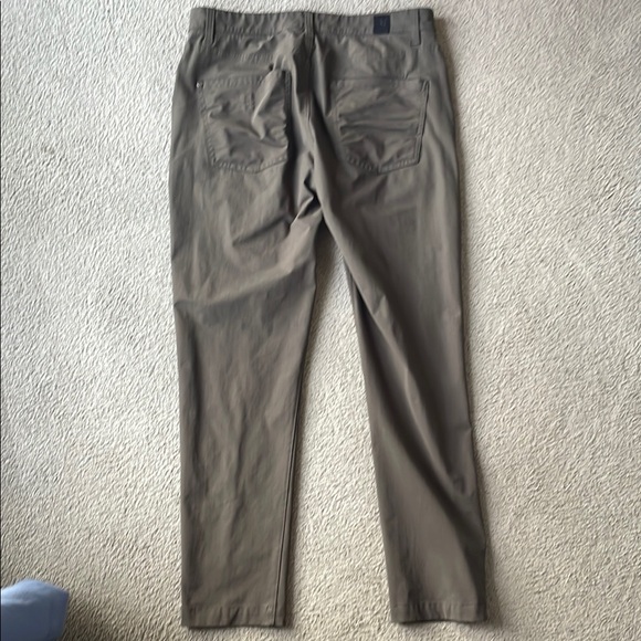 Vuori Men's Olive Pants 32x29 - Picture 3 of 3